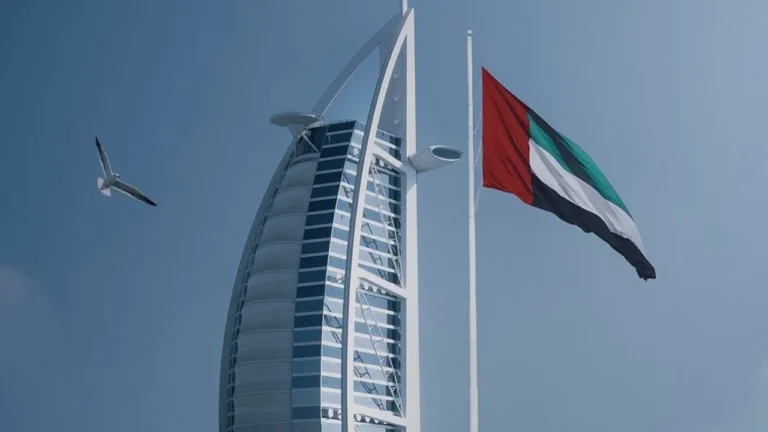 10,000 Applications Flood Dubai's New Tourism Campaign as Residents Earn Over AED 3,000 in Travel Rewards